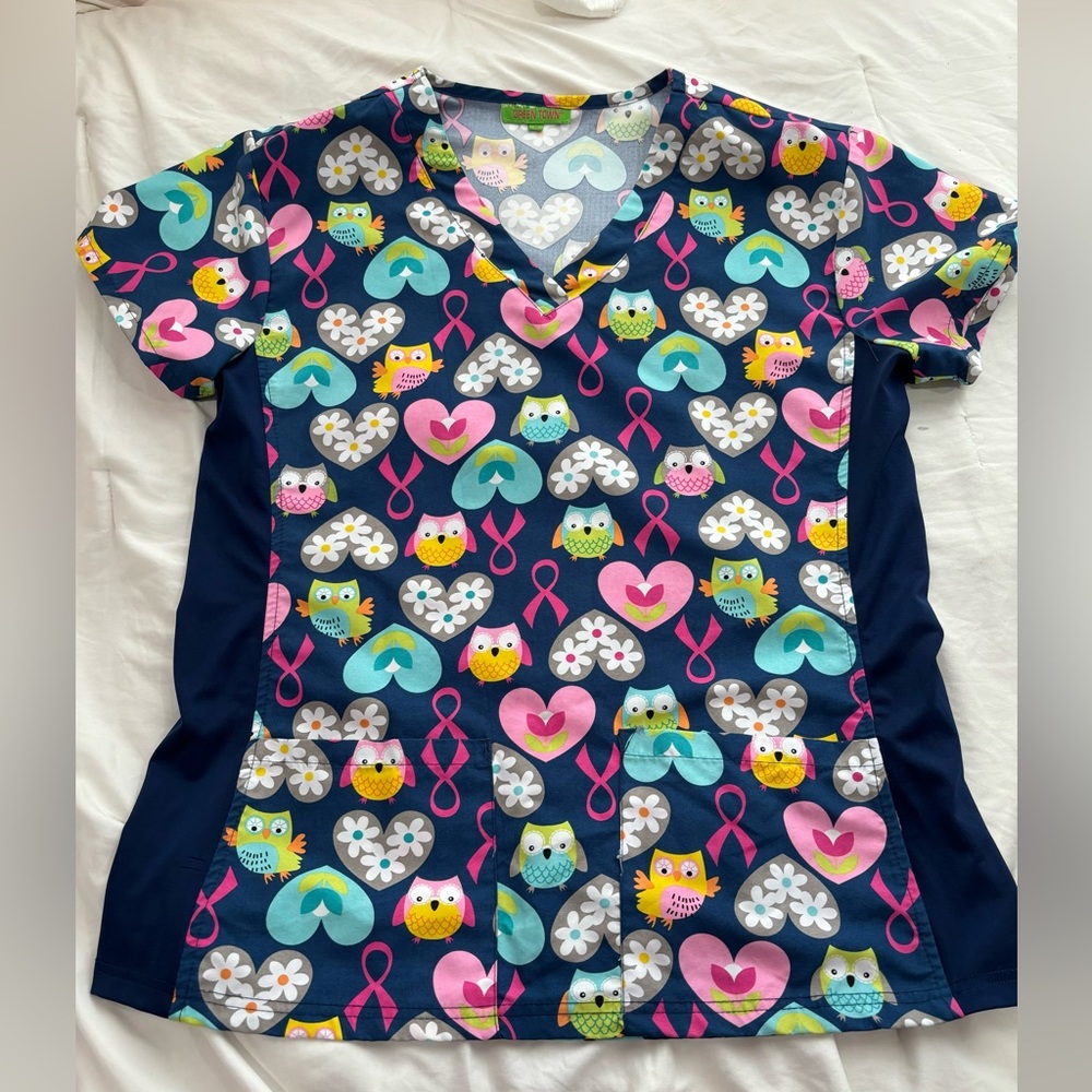 Scrub top. Breast cancer awareness month. Size Medium.